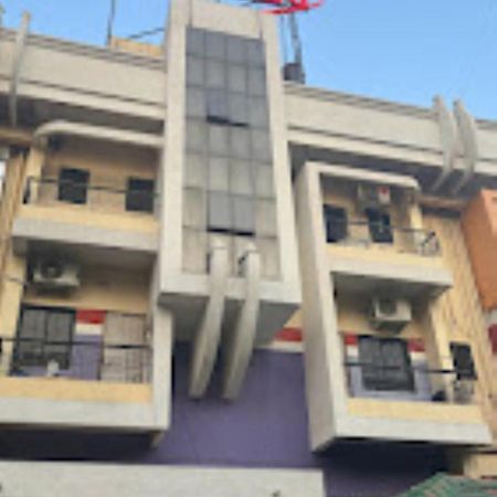 Hotel Rasraj , Dhule エクステリア 写真