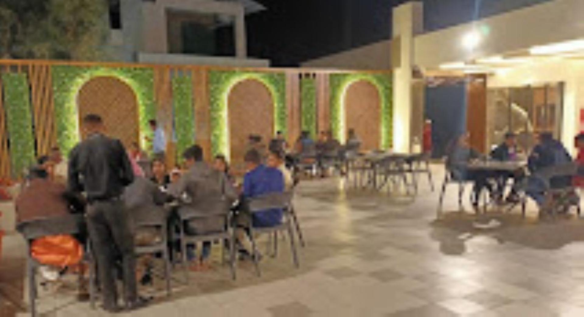 Hotel Rasraj , Dhule エクステリア 写真
